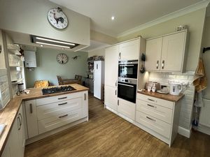 Photo 7- click for photo gallery